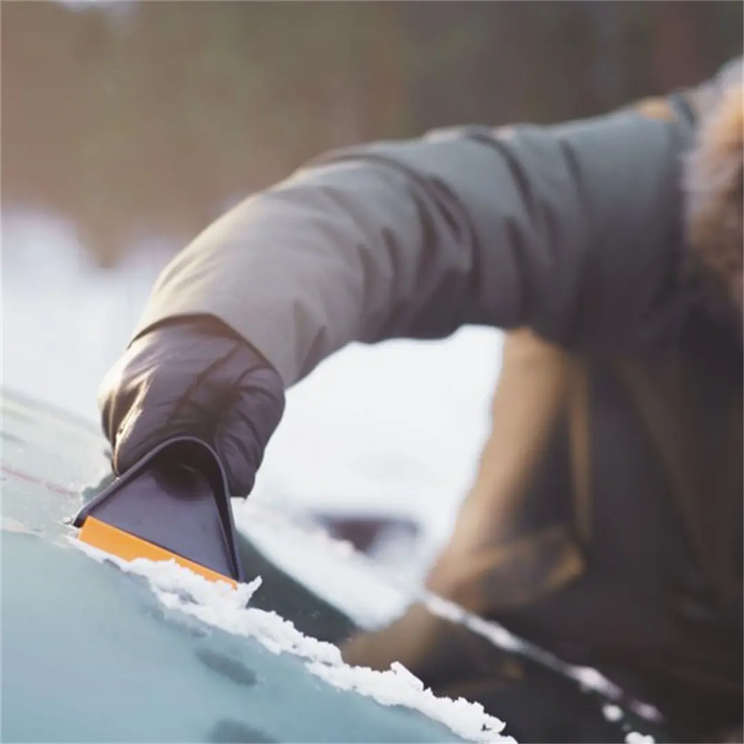 Eiskratzer Fiskars Solid